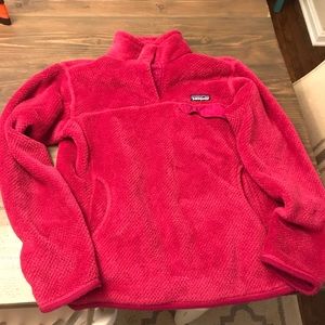 Women’s Medium Raspberry Patagonia pullover